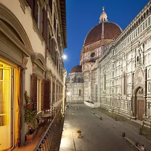 Aparthotel Granduomo Charming, Firenze